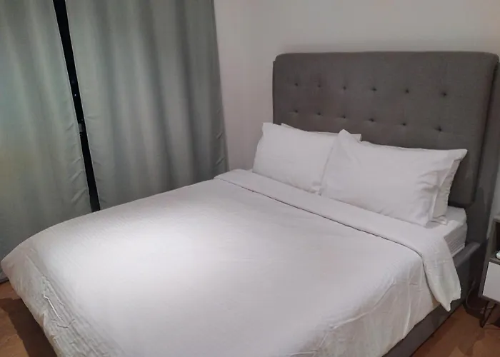 1 Bedroom Apartment Accessible To Makati & Ortigas