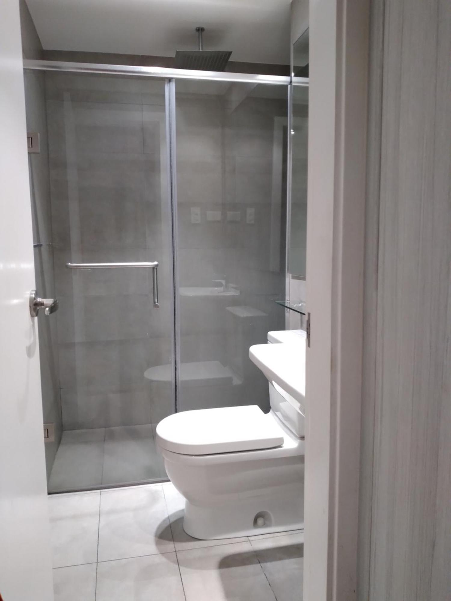 1 Bedroom Accessible To Makati & Ortigas Apartment Manila